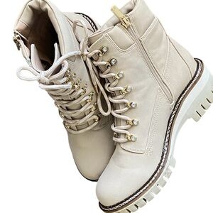 Jennifer Lopez worn once Aceser Suede Beige Combat Boots. Size 8.5